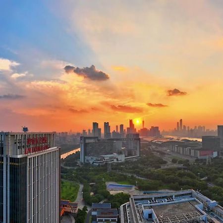 Guangzhou Pazhou Ln Dongfang Hotel מראה חיצוני תמונה