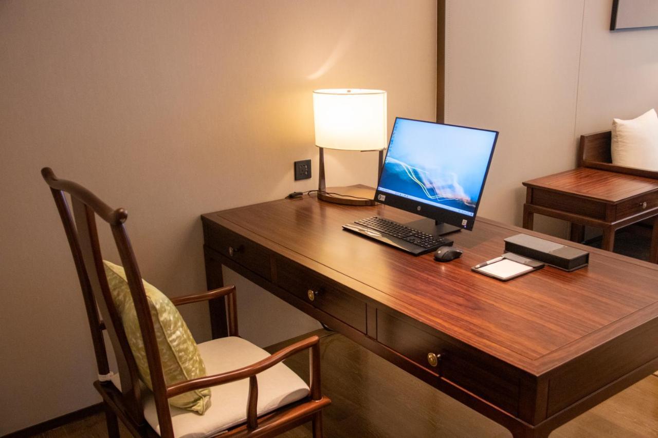 Guangzhou Pazhou Ln Dongfang Hotel מראה חיצוני תמונה