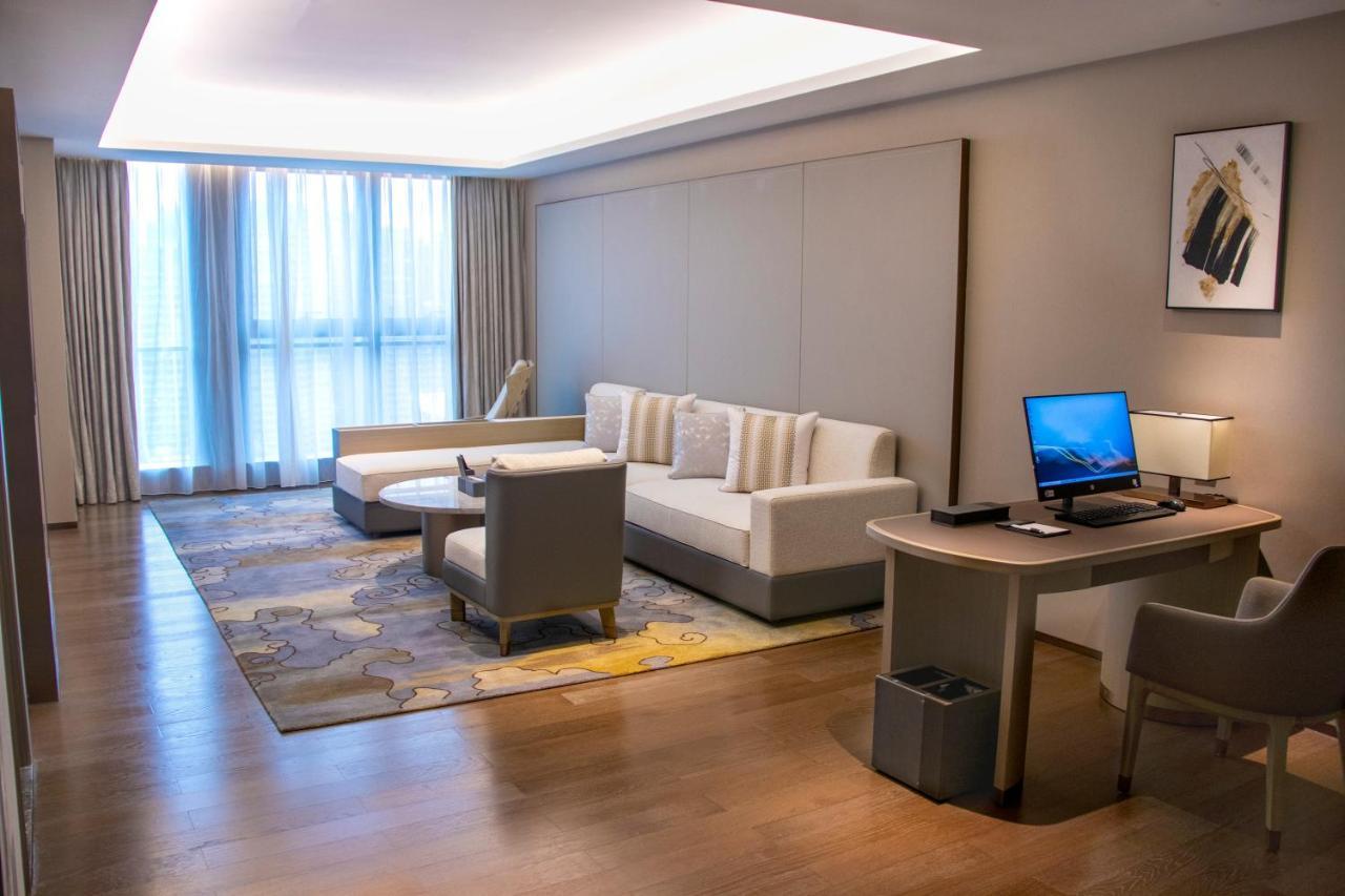 Guangzhou Pazhou Ln Dongfang Hotel מראה חיצוני תמונה