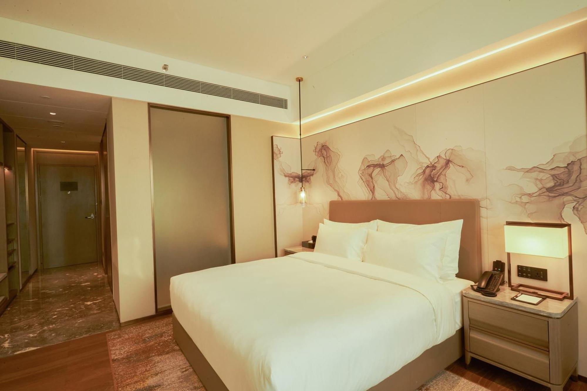 Guangzhou Pazhou Ln Dongfang Hotel מראה חיצוני תמונה
